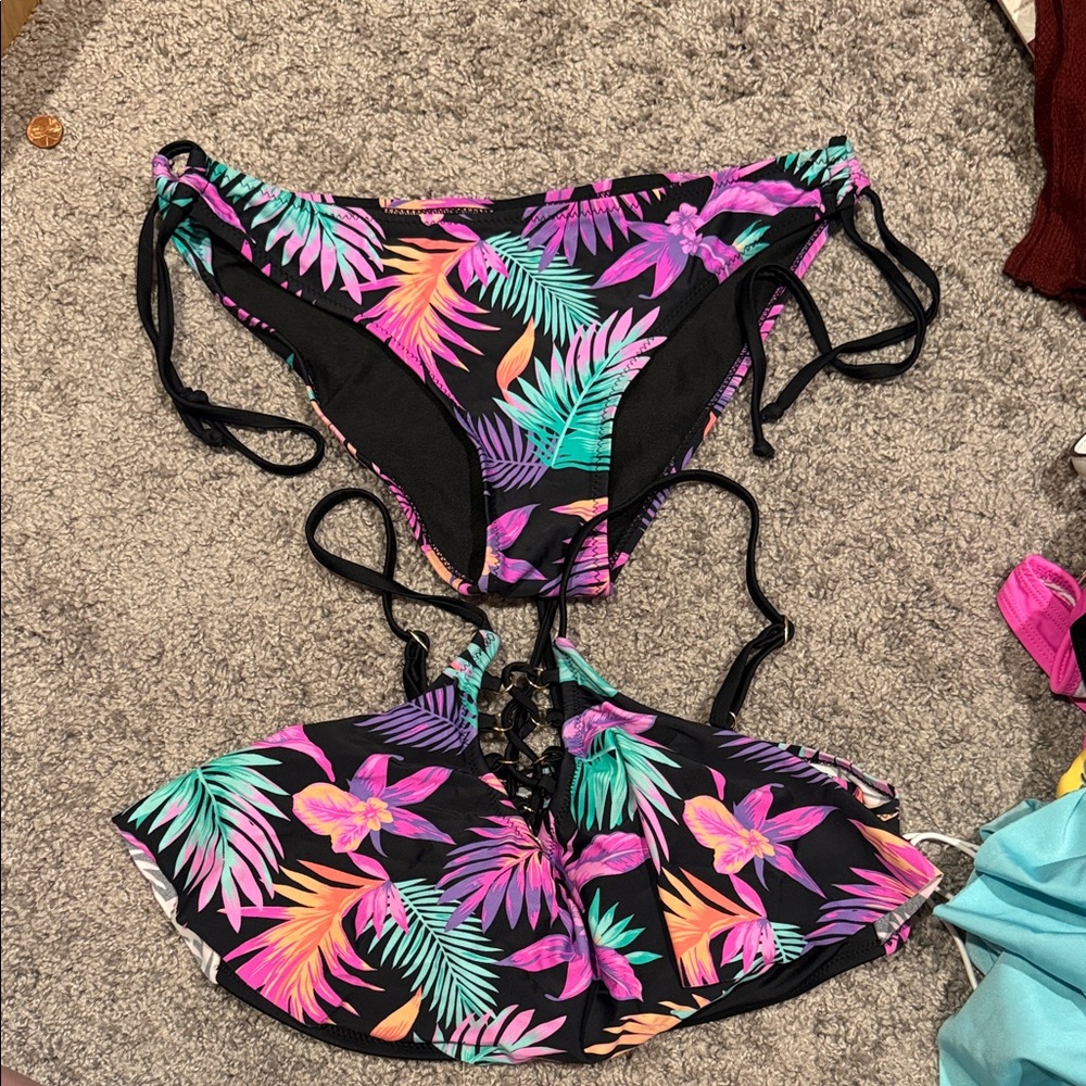 Tropical Print women’s two piece Swimsuit
